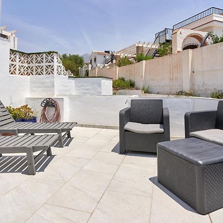One Bedroom Penthouse نيرخا المظهر الخارجي الصورة