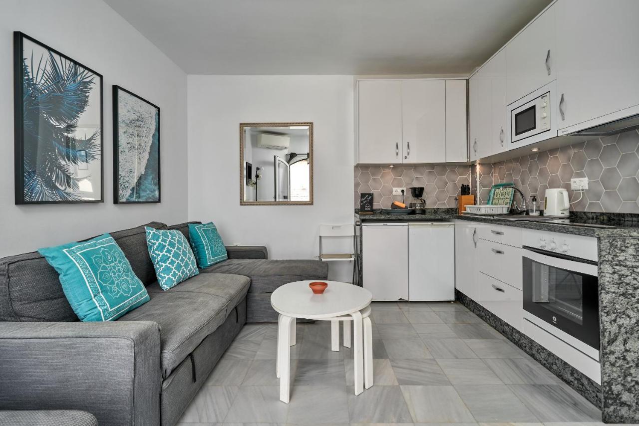 One Bedroom Penthouse نيرخا المظهر الخارجي الصورة