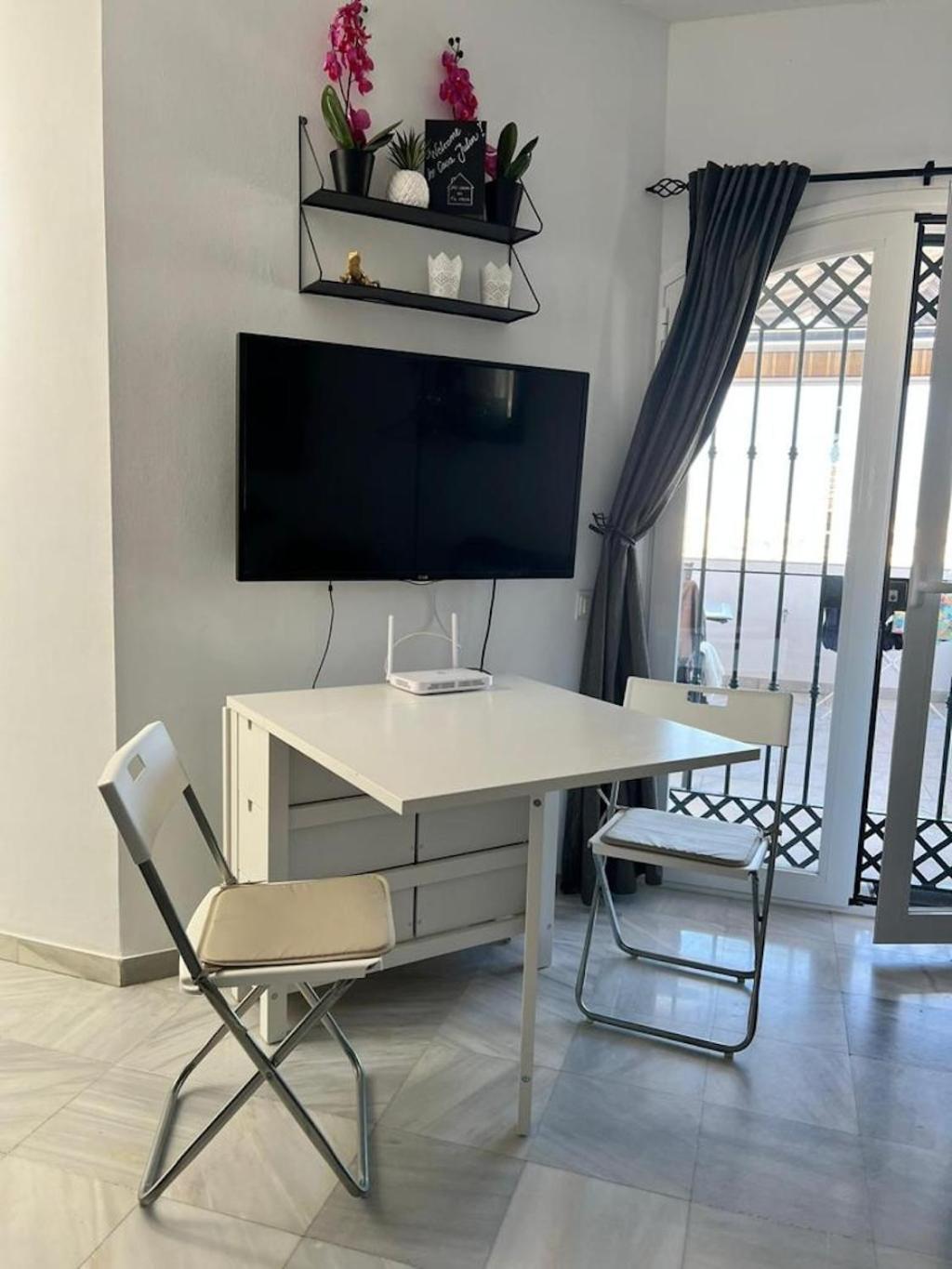 One Bedroom Penthouse نيرخا المظهر الخارجي الصورة